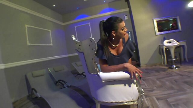 Or teenrenata molina and juliana leal: t-girl anal games