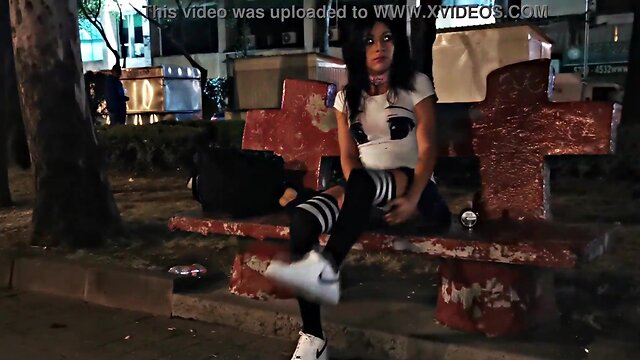 ¿qué harías si me encuentras haciendo videos cachondos en una calle empinada?