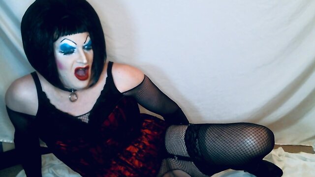 Daddy commands sissy slut to use anal beads