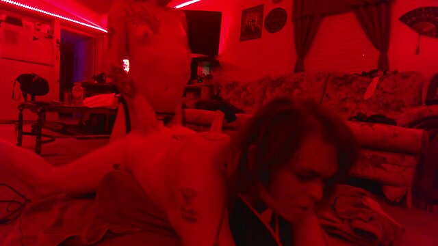 Hot & Sexy Goth Amateur`s Crazy Anal Action: Mistress Cyanide Unleashed!