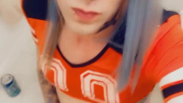 Aeva rhone takes on sexy sports challenge: sucking and getting fucked