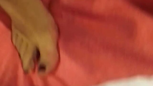 Exercising my feet and reaching orgasm