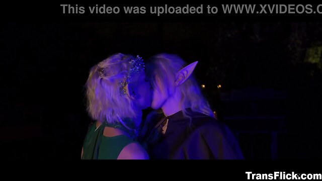 Blonde Elf Trans Cosplay: Deepthroat Blowjob and Fucking!