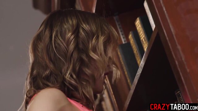 Kasey kei sucks emma rose and enjoys threesome sex with avery jane