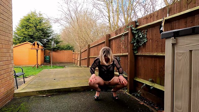 Beautiful British Amateur Crossdresser Kellycd Teases and Pleasures Outdoors