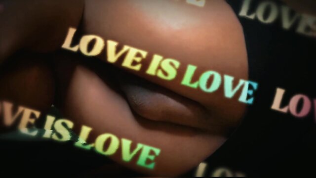 Femboy peeing and showing feet