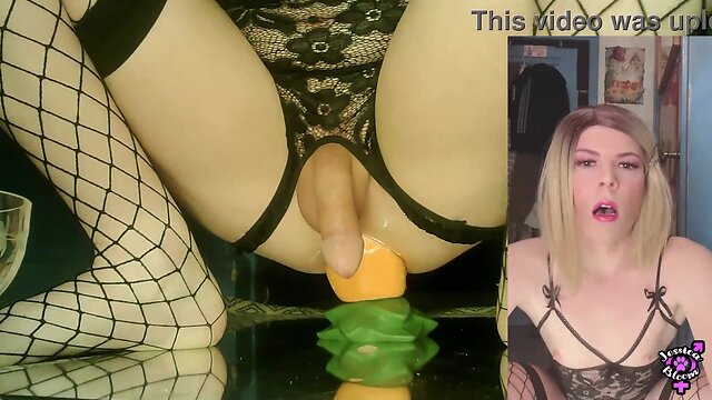 Neotori carrot dildo vs jessica bloom
