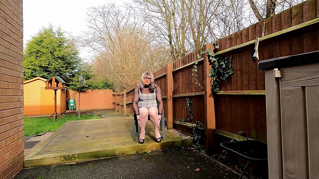 British Crossdresser Kellycd Flaunts Big Ass & Cock Outdoors!