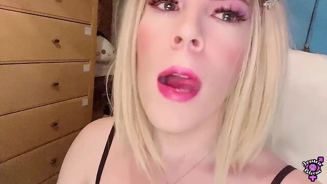 Experience a Beautiful Transgender Ladyboy: POV Roleplay with Jessica Bloom