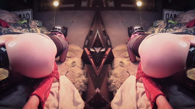 Double trouble tiffany gapping ass on xxl extreme anal dildo