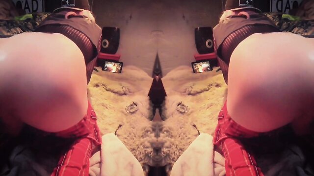 Double trouble tiffany gapping ass on xxl extreme anal dildo