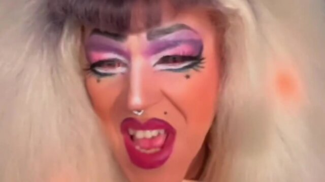 Smoking Hot Femboy in Thigh-Highs: Michelle Austin`s Booty Shakin` Cum Show!