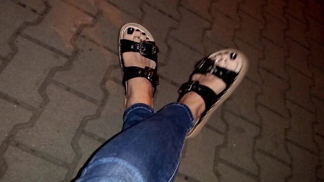 Crossdressing foot fetishist in public