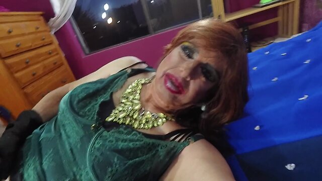 Michele thompson in a green outfit