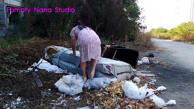 Is fn038s dress gorgeous?