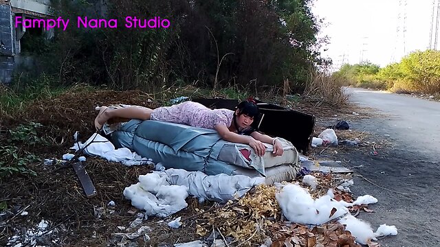 Is fn038s dress gorgeous?