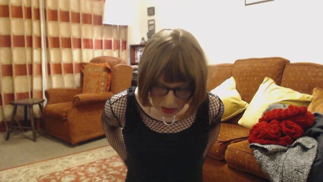 Sissy in sexy outfit reunites with master