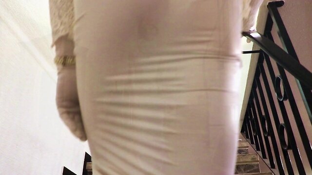 Naughty fashion show: an appetiser for my backside