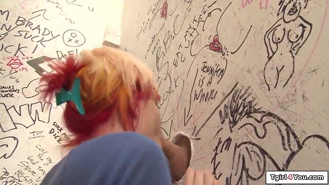 Trans aubrey kate receives oral pleasure in gloryhole