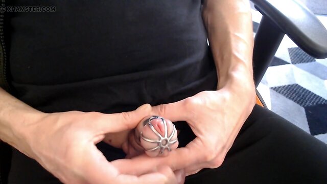 Caged clitoral orgasm intense: never remove it again