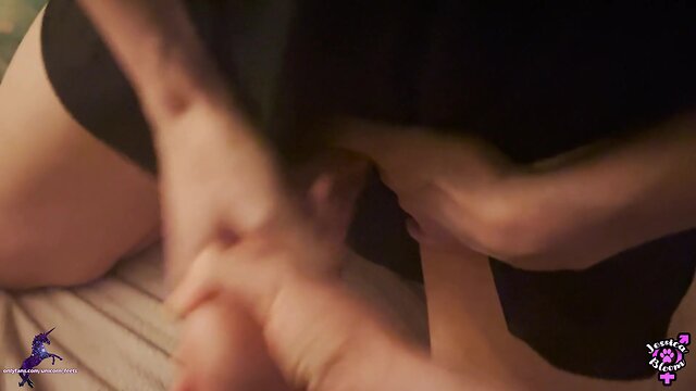 Transgender lesbian docking #2: jessica bloom & unicorn feets