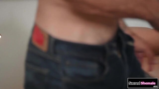 Trans daisty taylor gets dominated