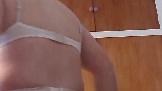 Kneel down and open wide: a sensual pleasure