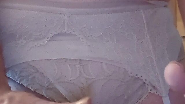 Kneel down and open wide: a sensual pleasure