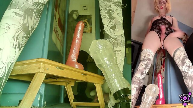 Jessica blooms cumplay with a fleshlite and dildo