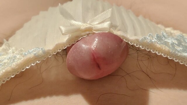 Cumming hard: fps ladyboy cums in panties!