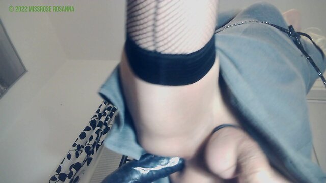 Miss Rose TS: Dominating with Big Cock, Handsfree Cumshots & Anal Gapes