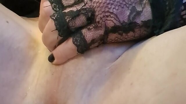 Beauty with Piercings & Tattoos Finds Intense Pleasure with Big Cock & Fisting