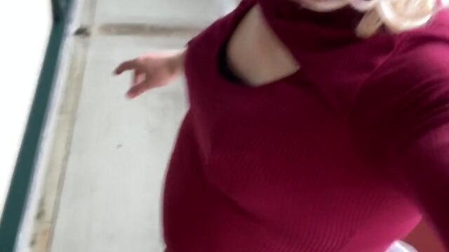 Waiting at the door: a hookers story