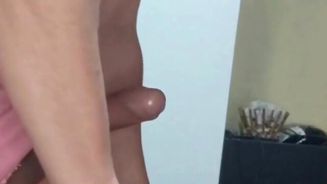 Fernanda soares puts nails with her big cock