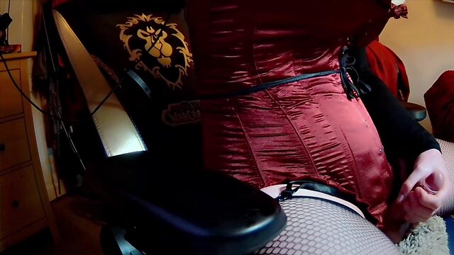 Rebeccacd pov with a massive cock - cumshot