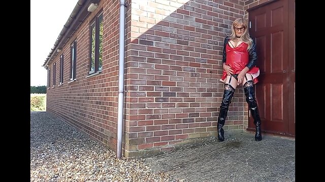 Or teenoutdoor posing and peeing #1 - transgender edition