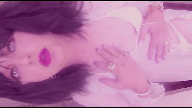 Kellystar518: tiny pink panties