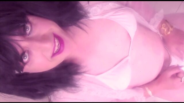 Kellystar518: tiny pink panties