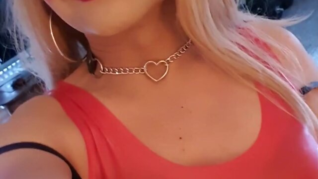 The scarlet latex-clad small fry