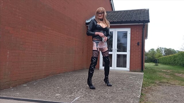 Trans person in bean-filled pants masturbating