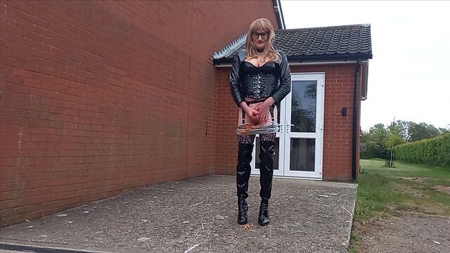 Trans person in bean-filled pants masturbating