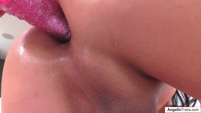 Ts chanel santini anal toying with small breasts