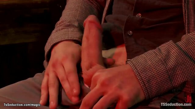 Straight couple fucked by shemale