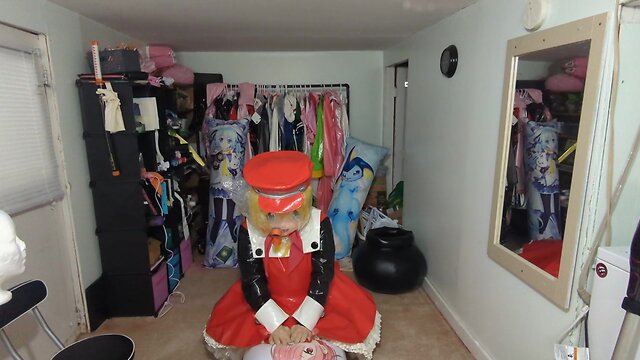 Kigurumi breathplay and inflatable pillow humping