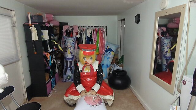 Kigurumi breathplay and inflatable pillow humping