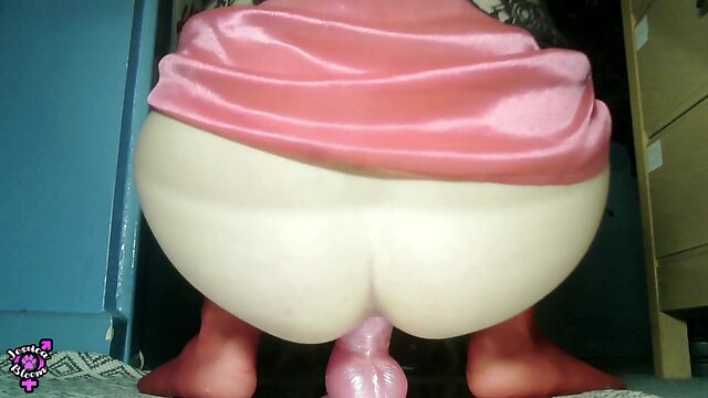 Jessica bloom anal orgasm with massive dildo balls deep multiple times