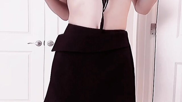 Cd eva try-on haul: skirt and black high heels