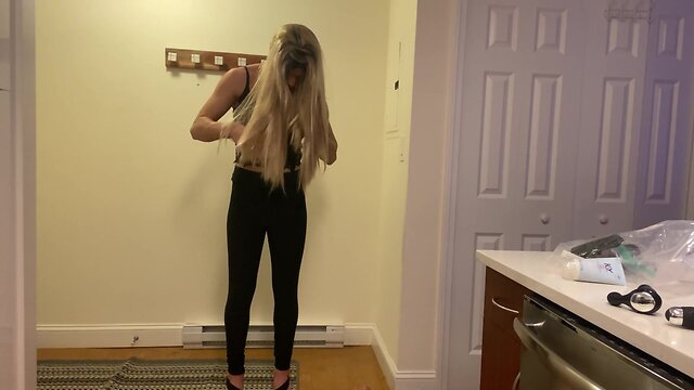 Crossdressing into a slutty blonde look