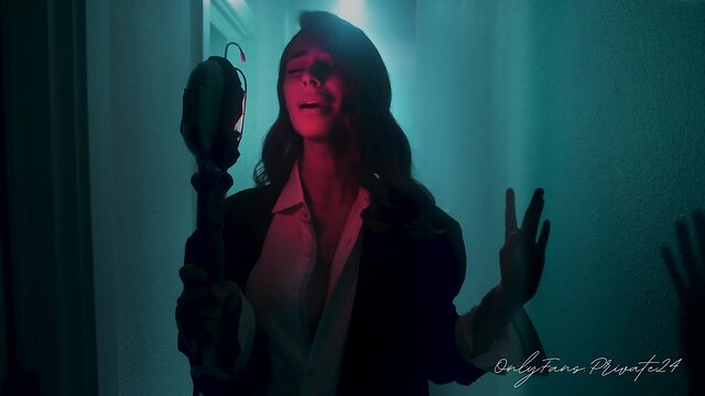 Lana del rey - flowerava music video