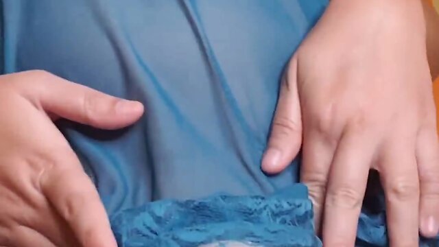 Milkmaid reina hanno performs third breast piece